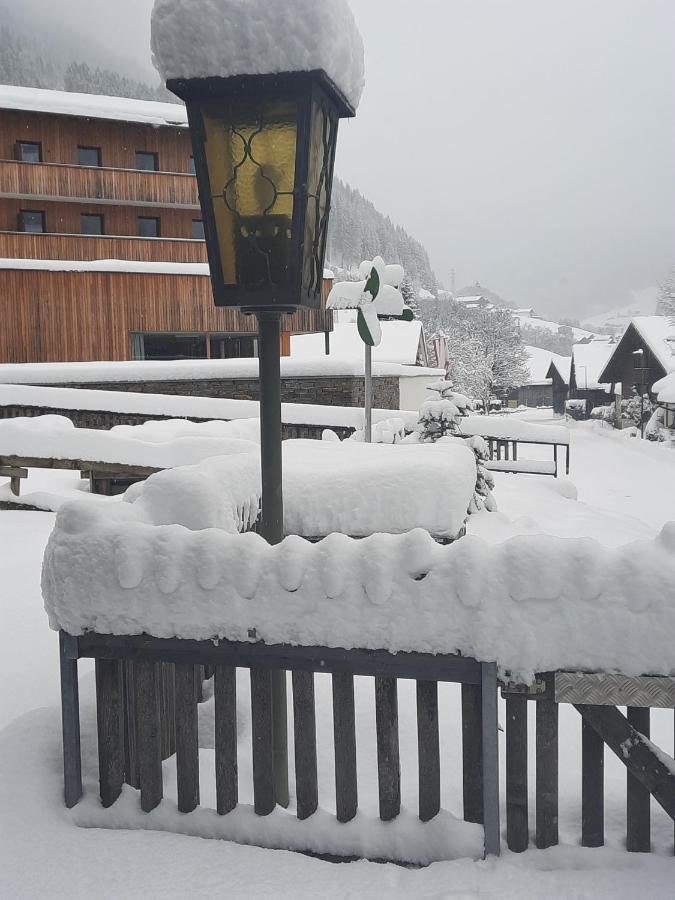 Landhaus-Willi กาชูร์น ภายนอก รูปภาพ
